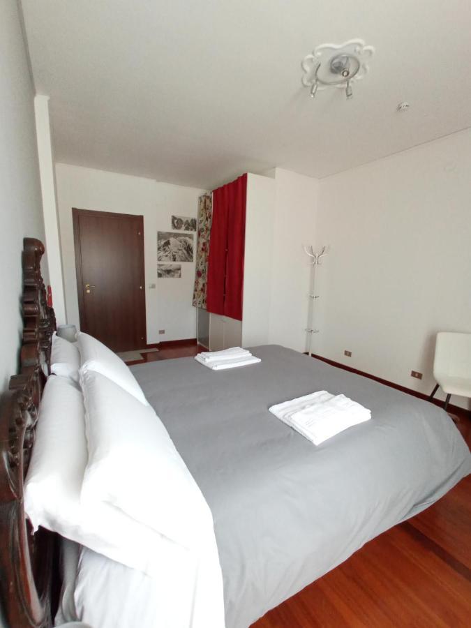 Casa Doretta - Camere Rooms ヴェローナ エクステリア 写真